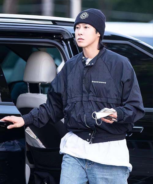 [유노윤호,라이즈원빈 착용] 크롬하츠 매치포인트 바람막이 자켓